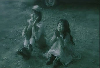 Sugizo Soundtrack live film - Kids Sion and Misa look at Travelling Theatre японское кино c Cугизой